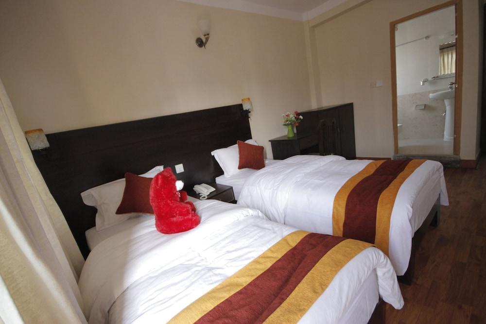 Kathmandu Sunny Hotel Екстериор снимка
