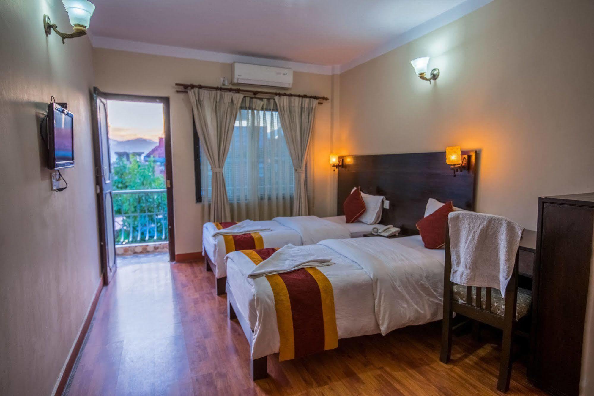 Kathmandu Sunny Hotel Екстериор снимка