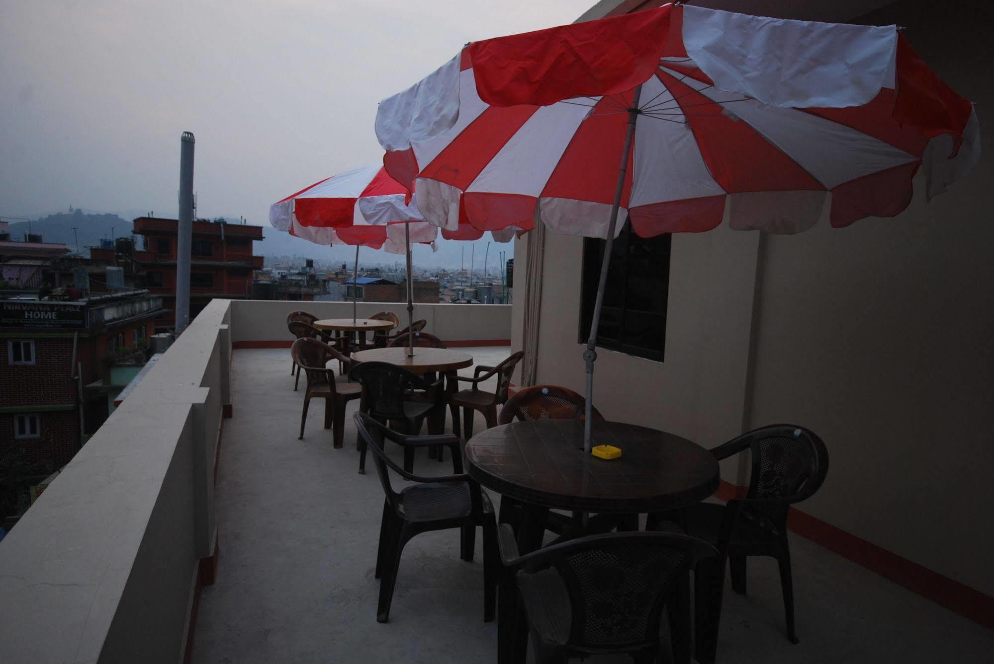 Kathmandu Sunny Hotel Екстериор снимка