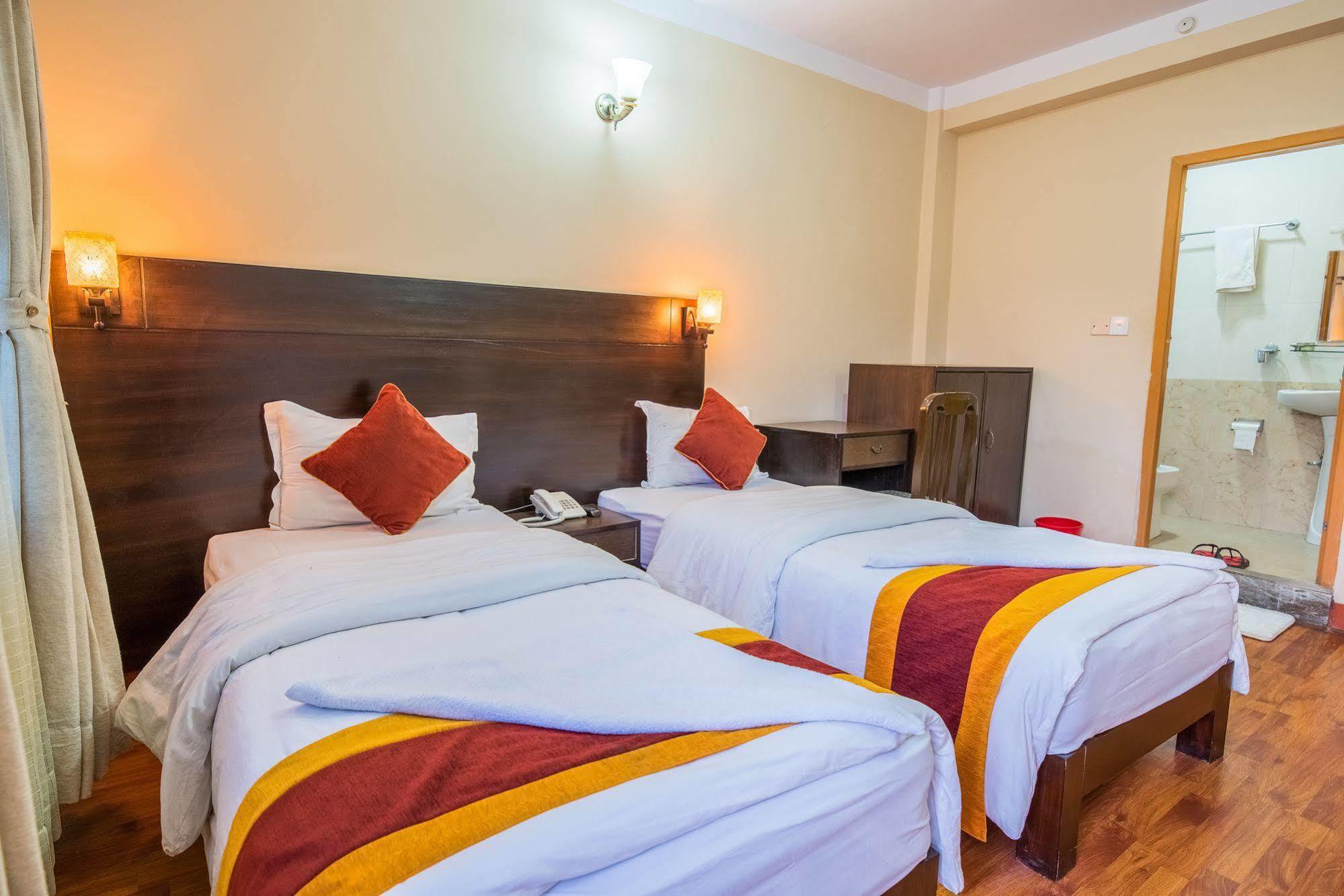 Kathmandu Sunny Hotel Екстериор снимка