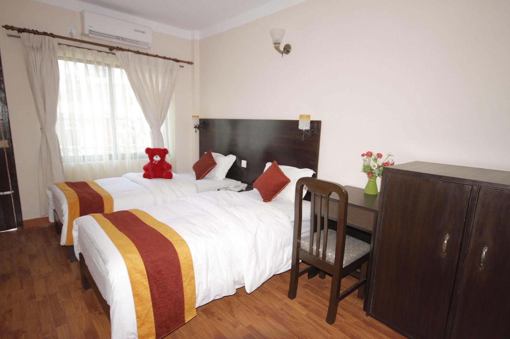 Kathmandu Sunny Hotel Екстериор снимка